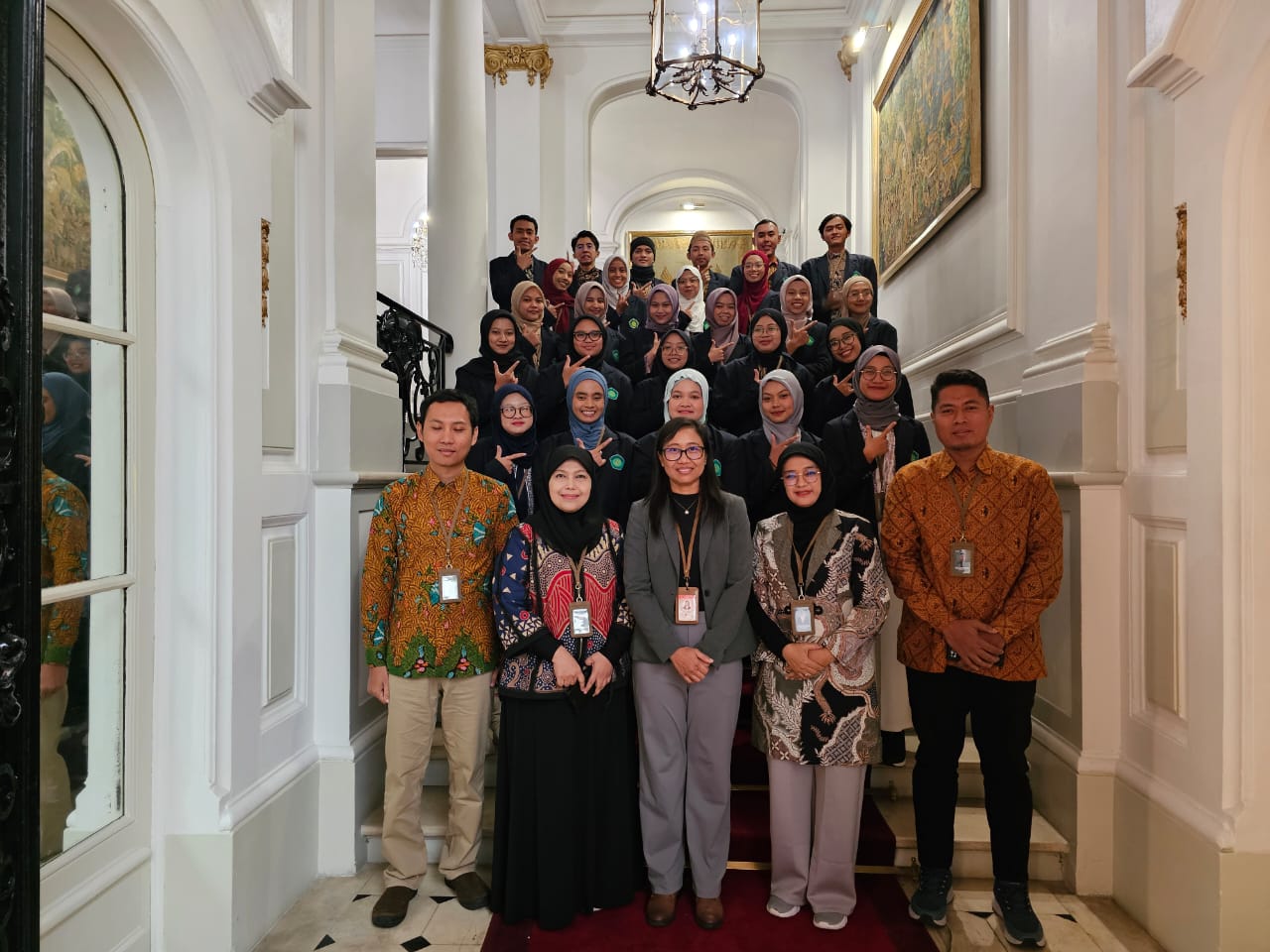 Sambutan KBRI Prancis Hangatkan Suasana Kunjungan Delegasi Student Exchange 2024